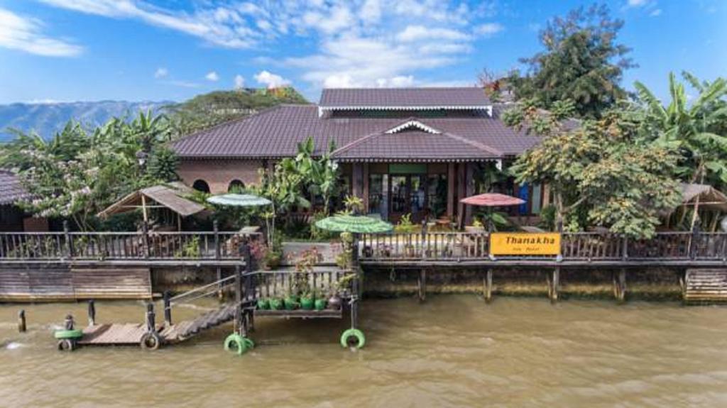 Thanakha Inle Hotel Nyaungshwe Township Exterior photo