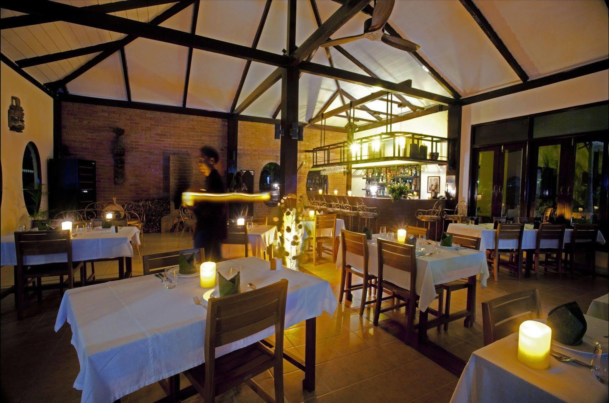 Thanakha Inle Hotel Nyaungshwe Township Exterior photo