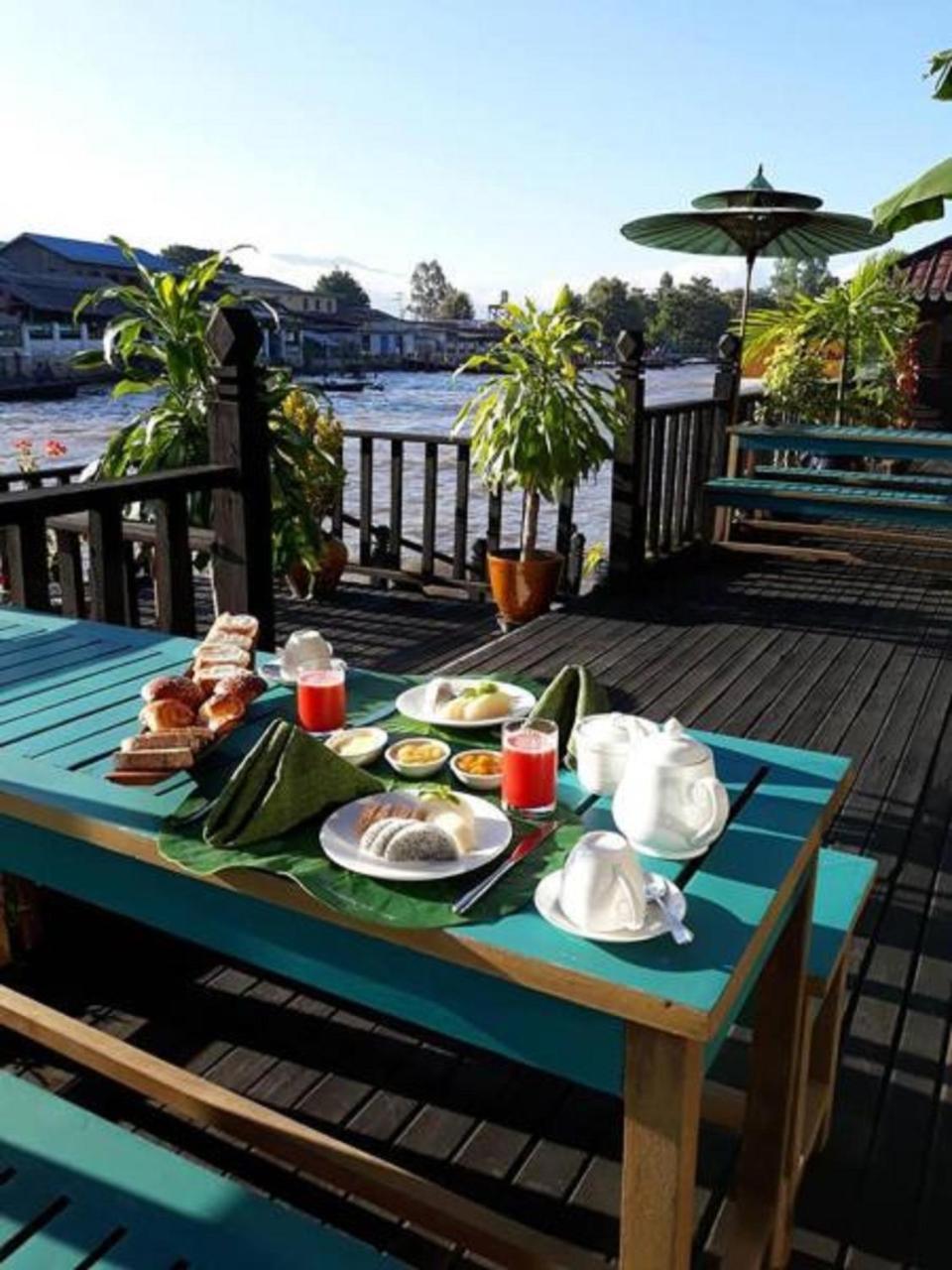 Thanakha Inle Hotel Nyaungshwe Township Exterior photo