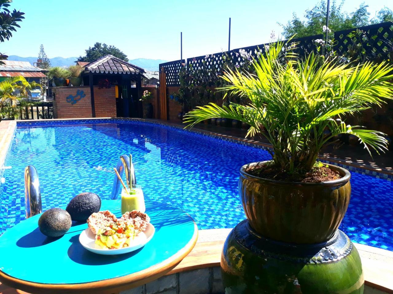 Thanakha Inle Hotel Nyaungshwe Township Exterior photo